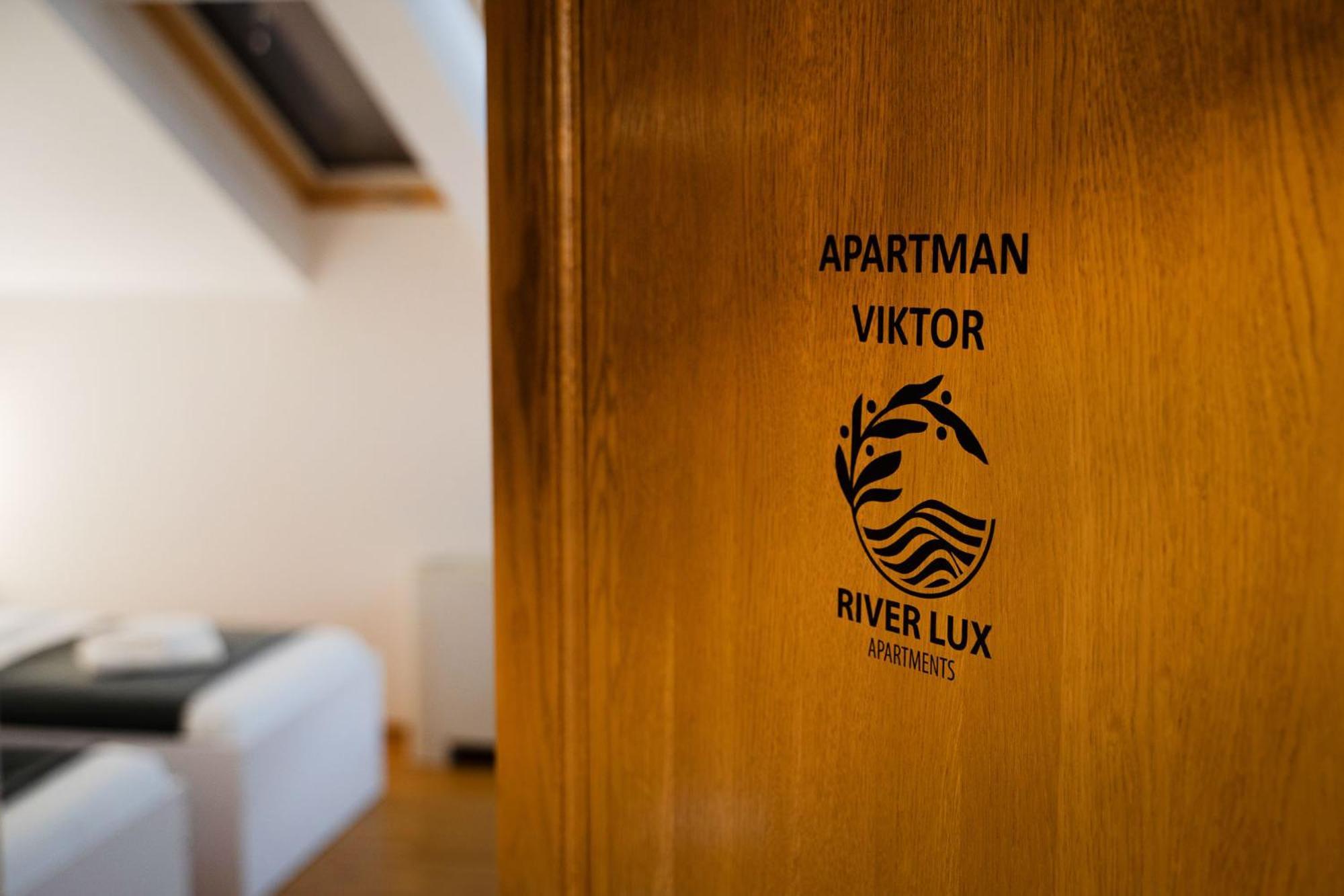 Mini Hotel Riverlux Apartments Bačka Palanka Exteriér fotografie