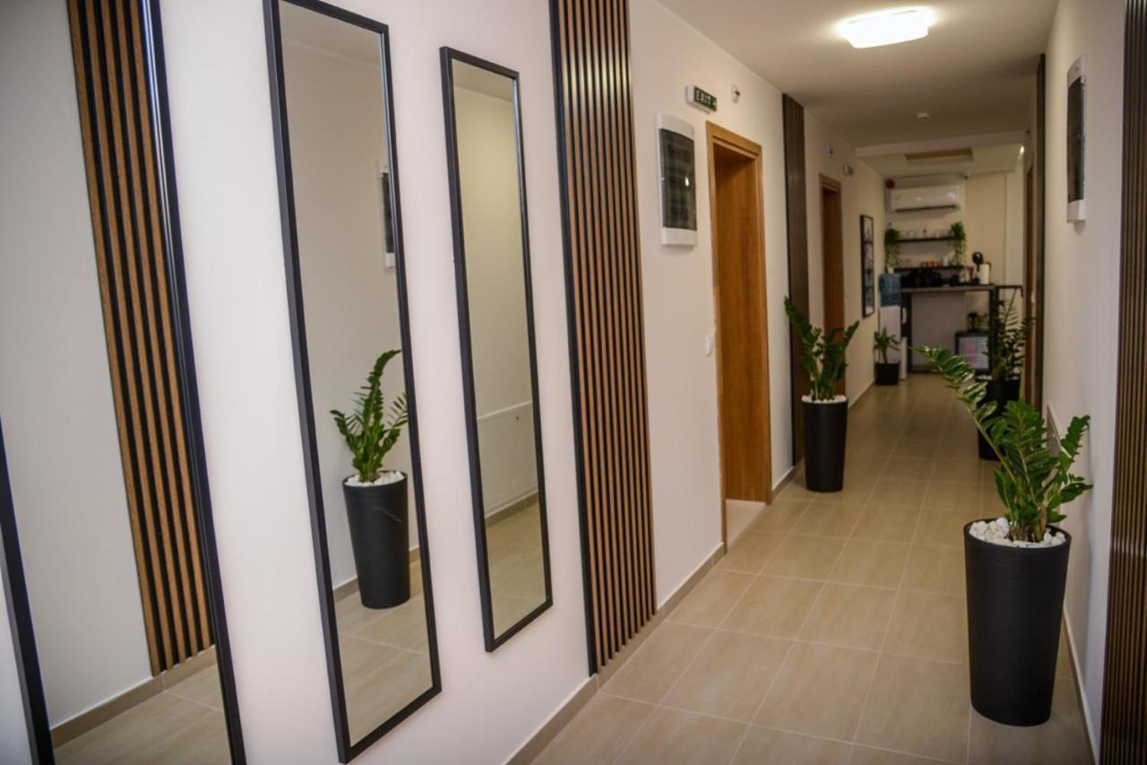 Mini Hotel Riverlux Apartments Bačka Palanka Exteriér fotografie
